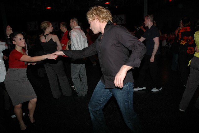 min 2007 11 10 fous swing 433